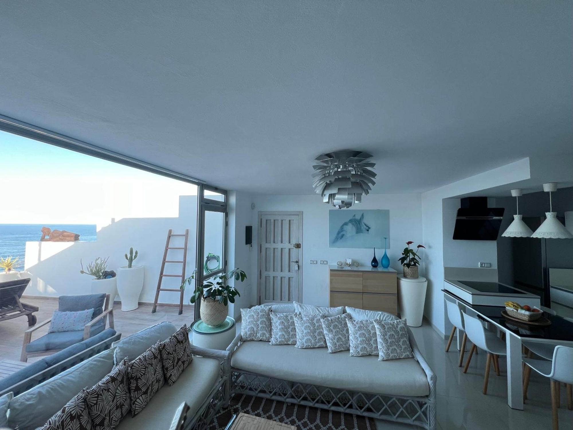 Playa Del Hombre Deluxe Luxury Apartments Exterior photo