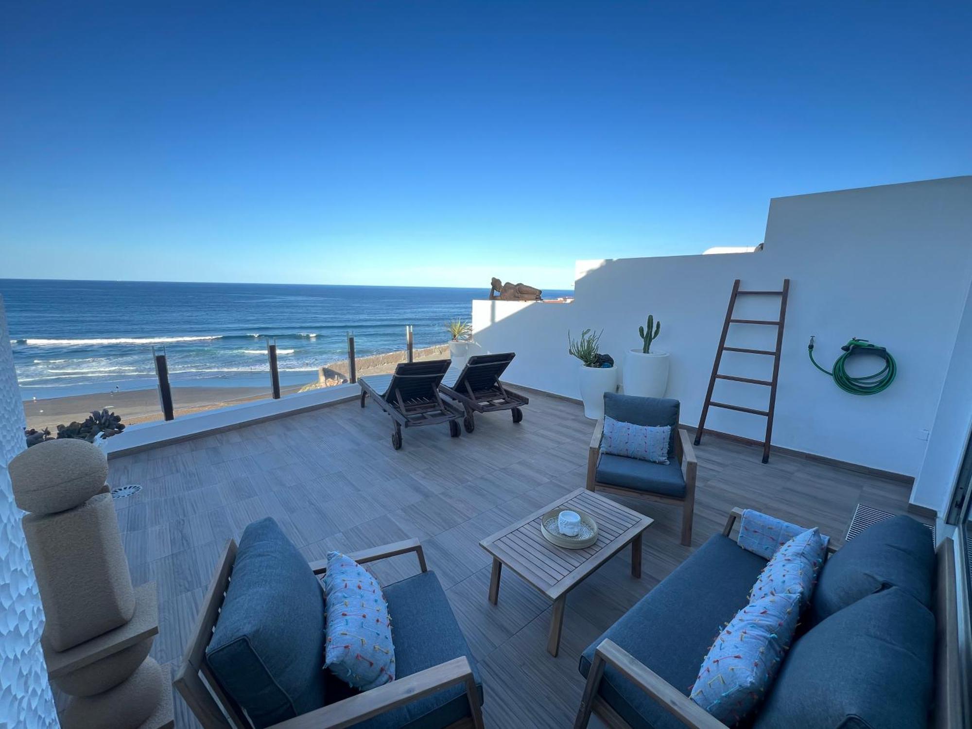 Playa Del Hombre Deluxe Luxury Apartments Exterior photo